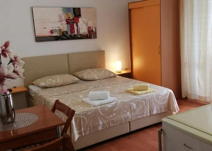 Daire 6850b Makarska